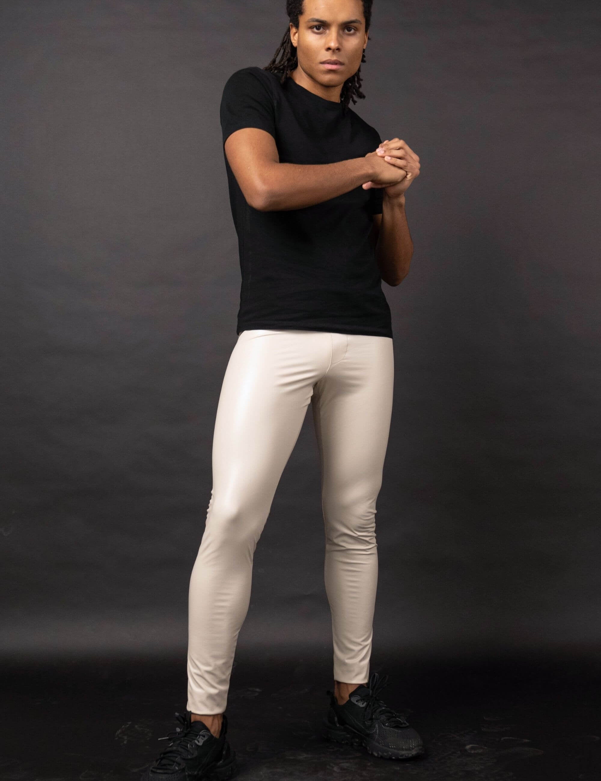 PalermoFauxLeather-2_b7f61aaa-fd29-4157-8433-49f19071cc99.jpg