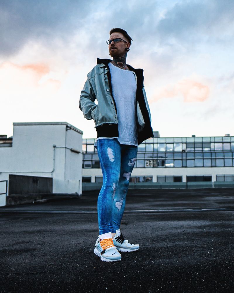 UGC-Denim_Dan-1_168d8609-a63c-4635-ade3-b3cc100a341a.jpg